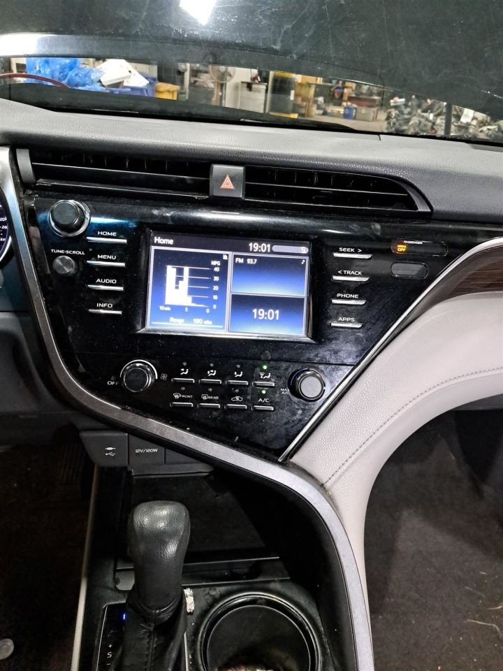 2018 Camry Stereo Radio Display & Receiver,8614033380 Sku#4359532