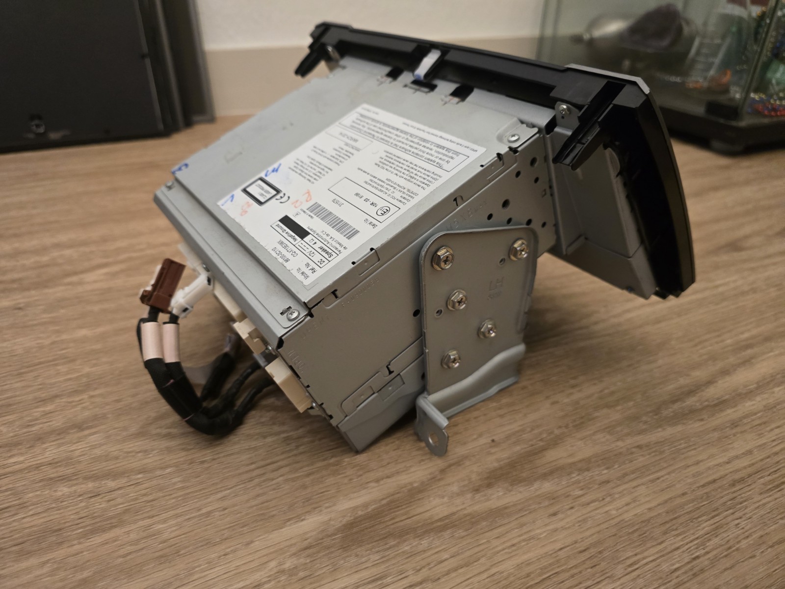 Toyota Tundra 2014–2019 OEM / JBL Radio Head Unit