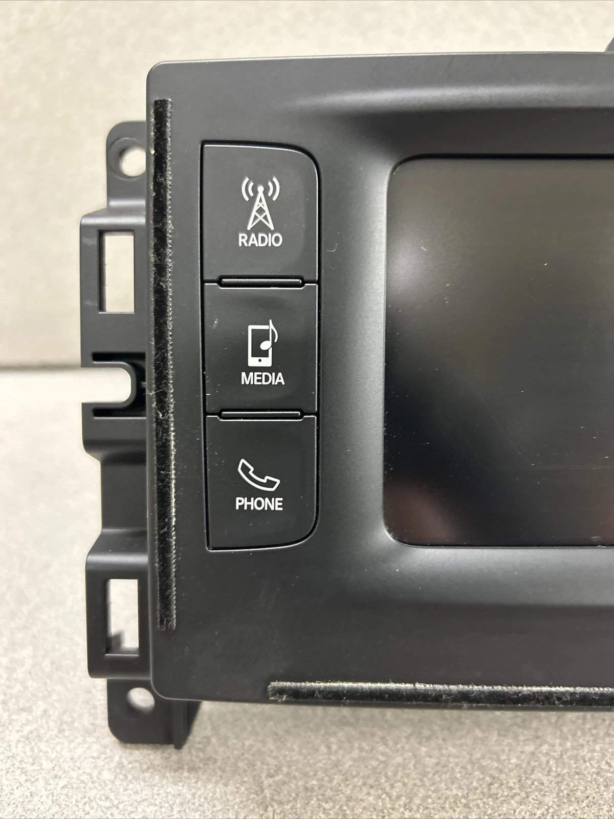 2015 Chrysler 200 Radio Audio AM FM 5″ Display Screen Receiver w/Satellite OEM