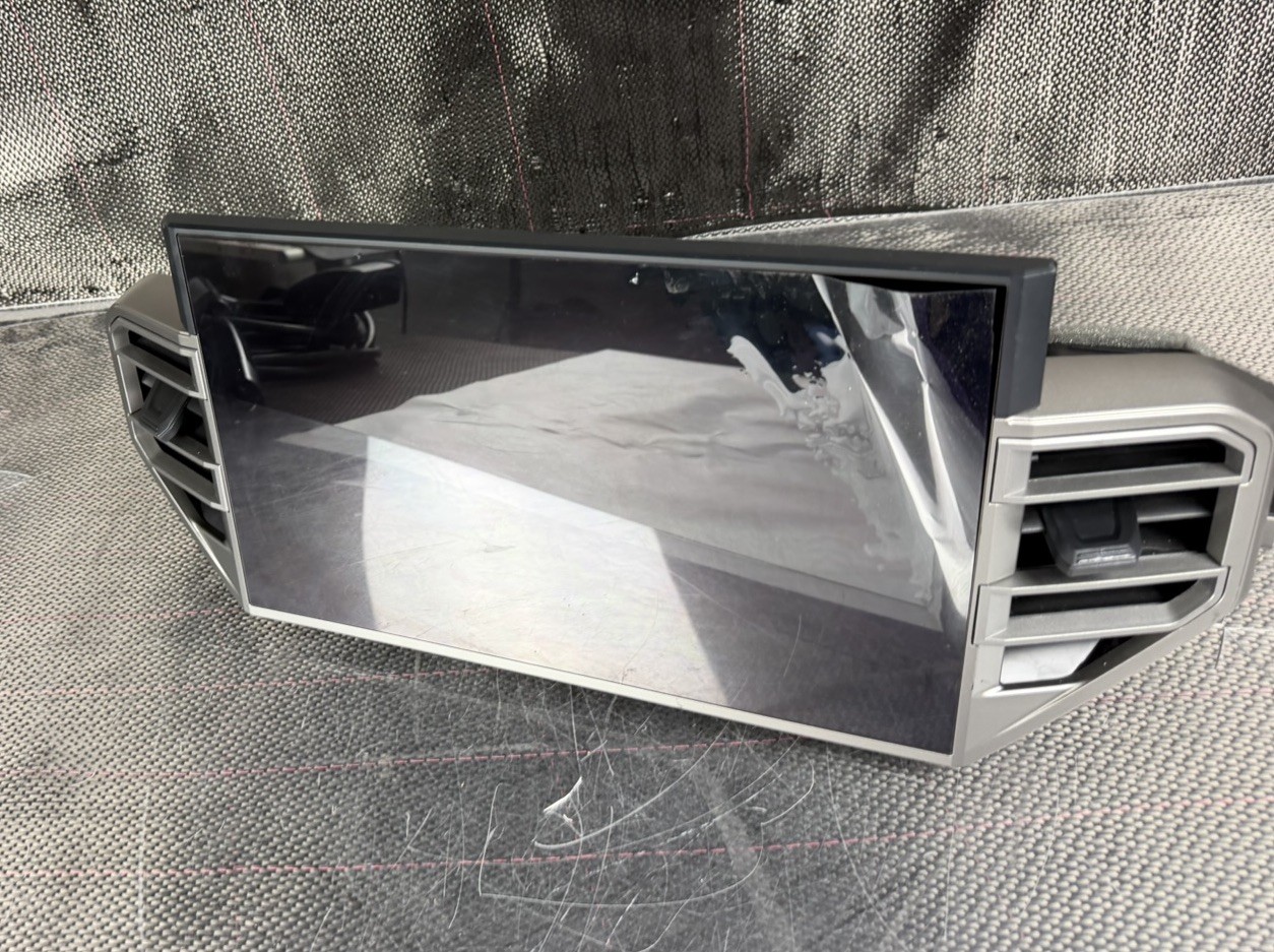 2022 – 2026 Toyota Tundra Sequoia 14” Display Radio Receiver *Never Installed*