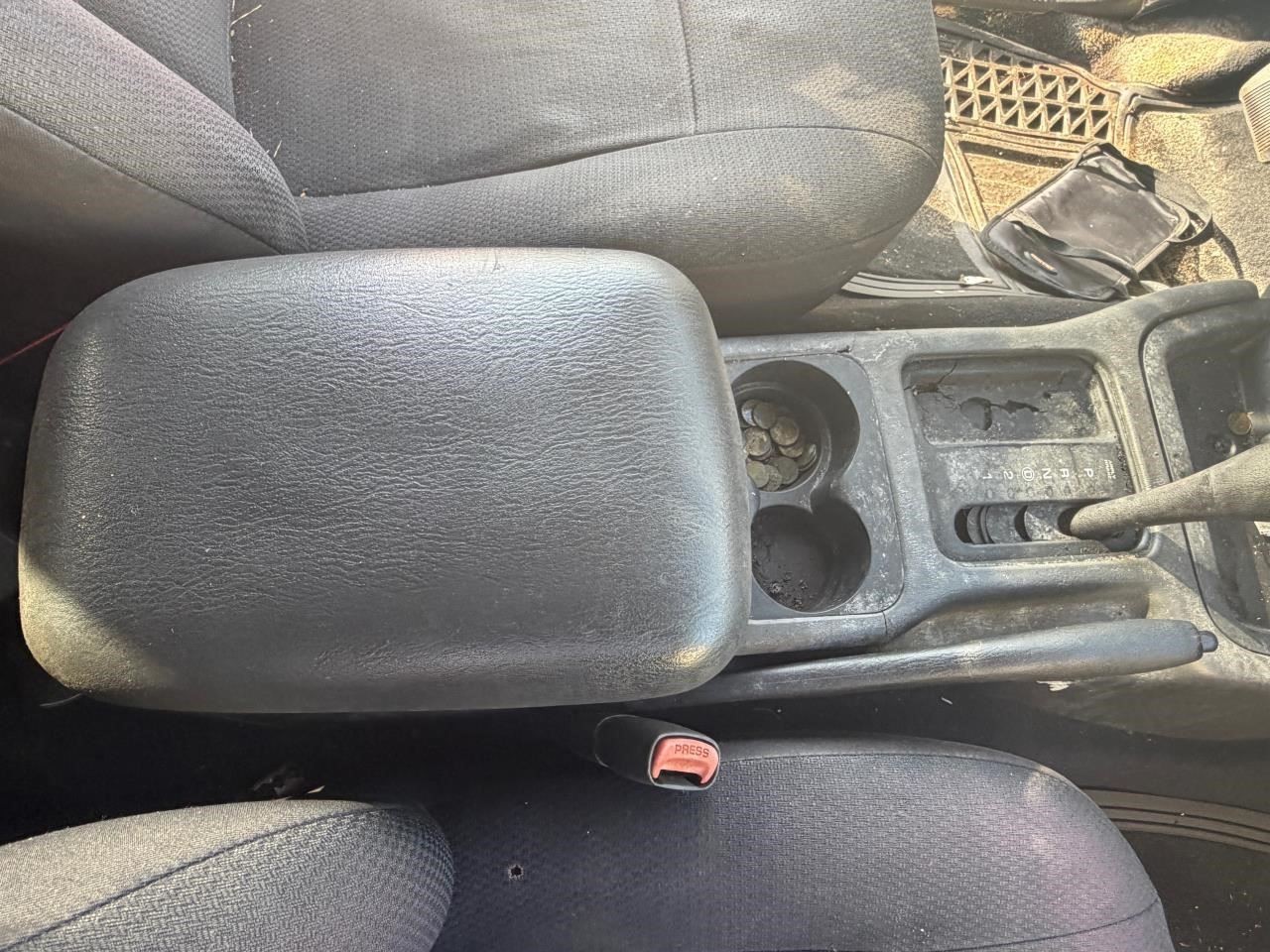 Audio Equipment Radio Am-fm-integral 6 CD Changer Fits 05-06 08-10 VIPER