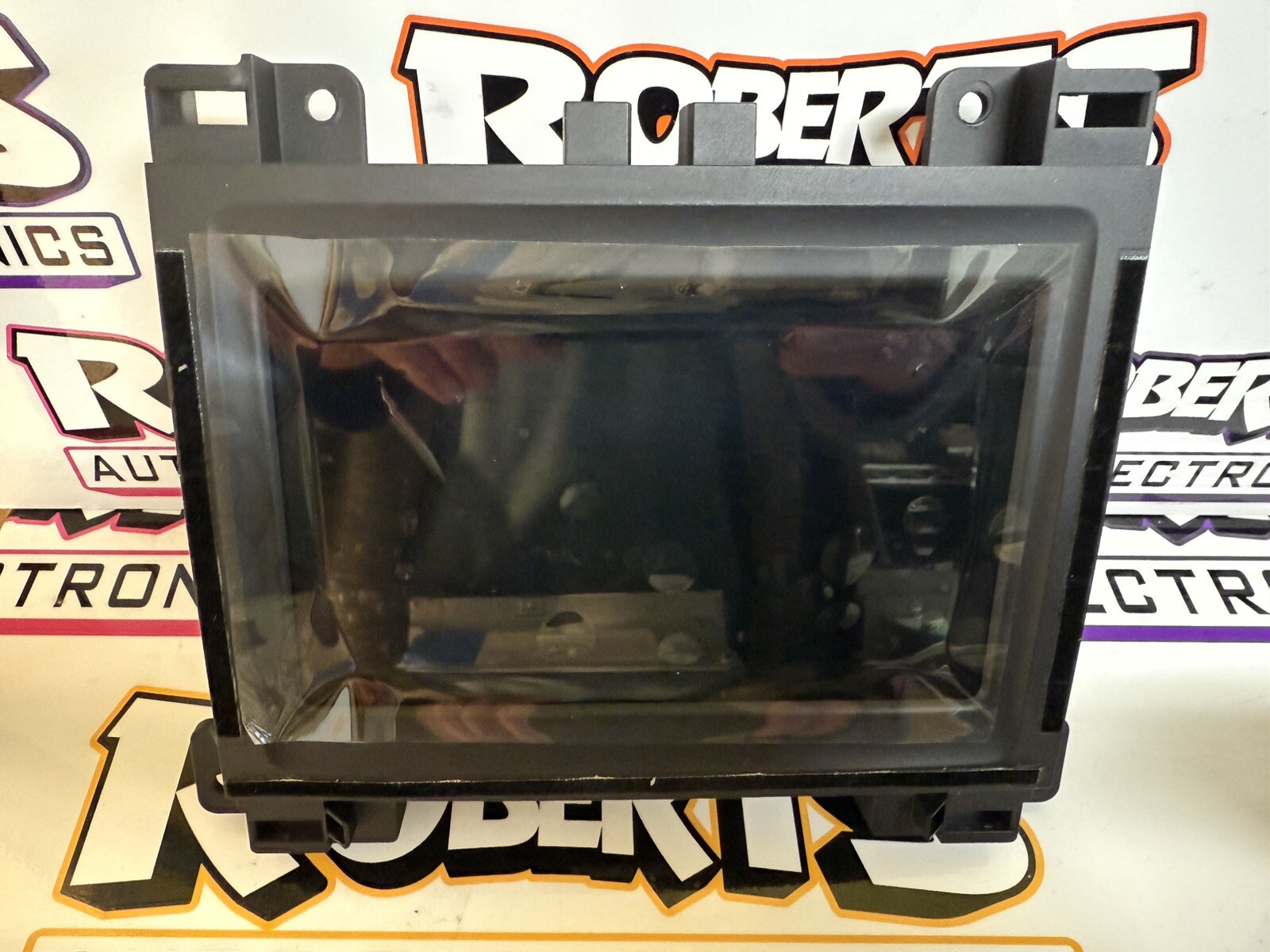 REPAIR SERVICE 2021 -2023 DODGE CHALLENGER DASH 7″ SCREEN MULTIMEDIA OEM