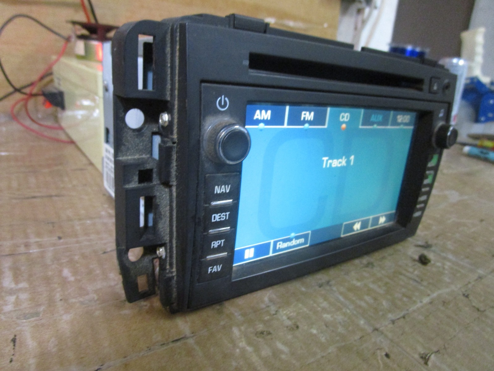 07-14 Buick Enclave Traverse Radio CD Player Display Screen 15921423 RLX2