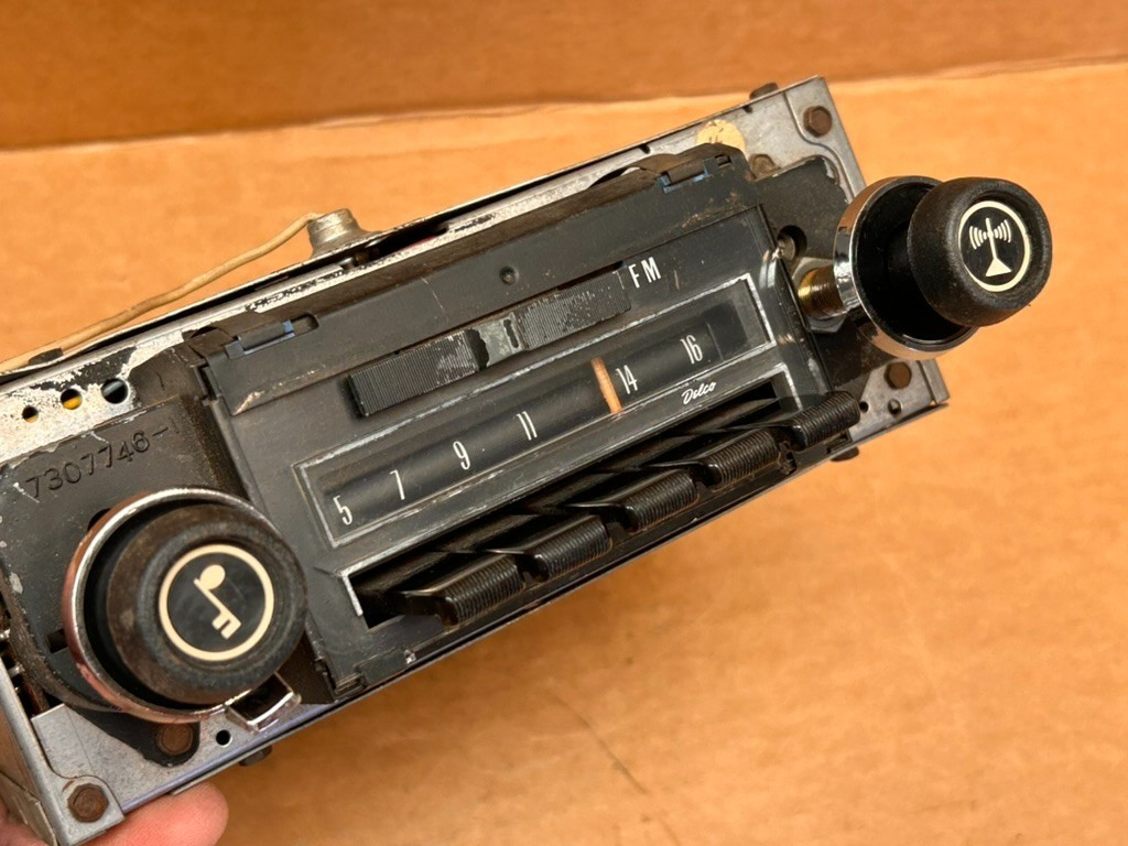 1971 72 Chevelle Monte Carlo Camaro Factory Delco AM/FM Radio -Not Working-