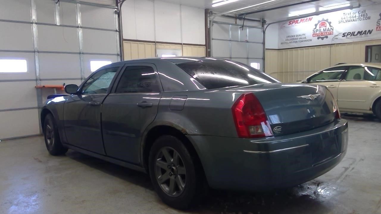 Chrysler 300 2006 Radio/CD/Stereo Head Unit 82208653 8922