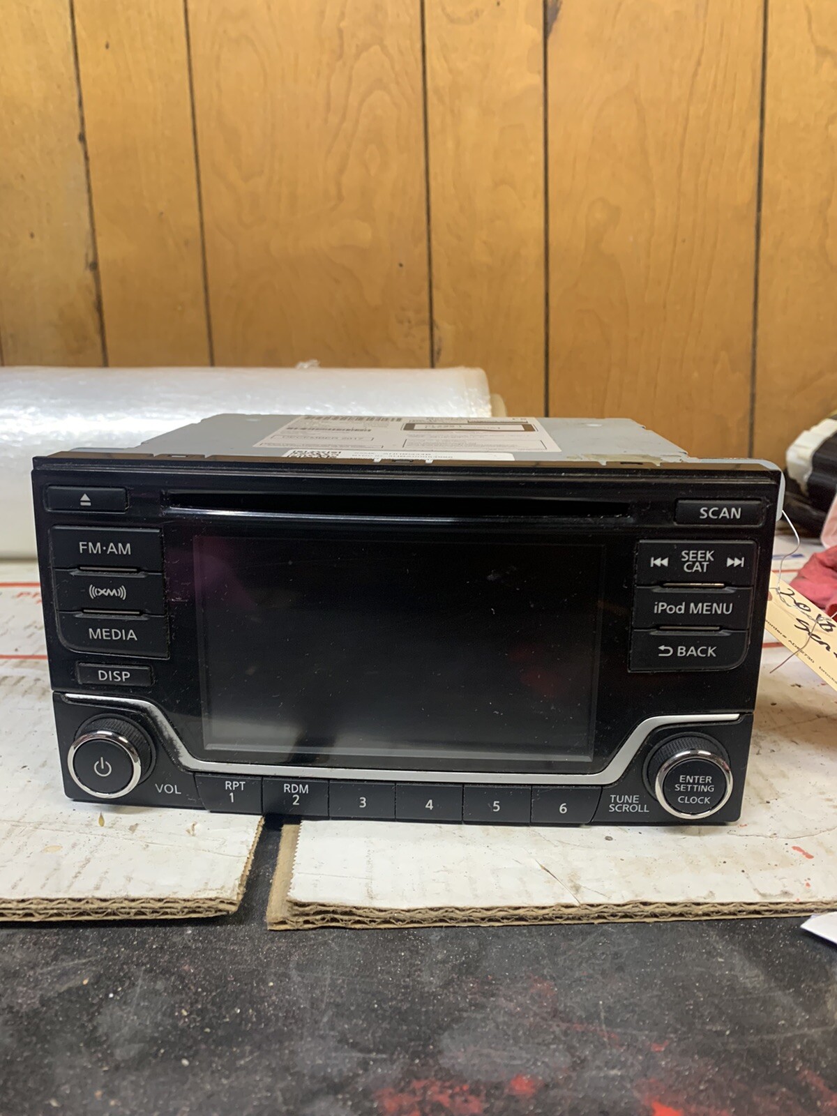 2017-2019 Nissan Sentra Radio Receiver Stereo CD 5″ Screen w/o Nav 28185-4AF6A