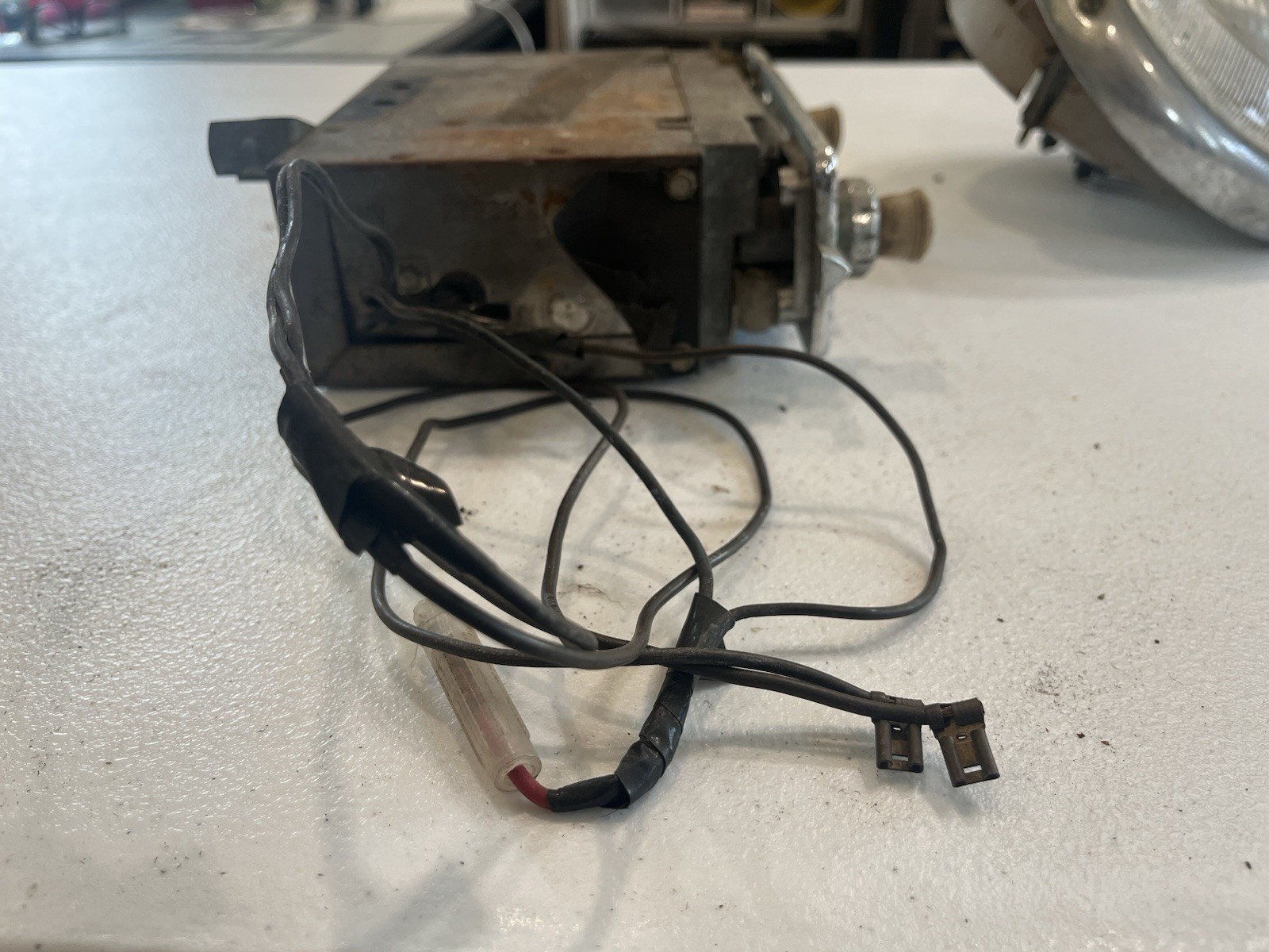 Oem Sapphire I 6 Volt AM Radio For 65 Vw Bug