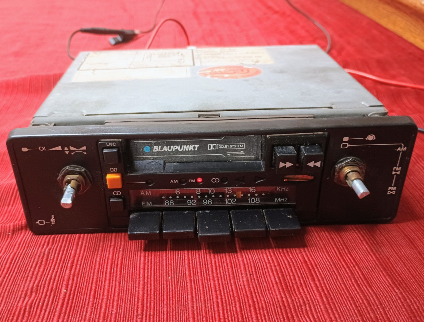 Vintage Blaupunkt Car Stereo Radio CR-2001 – Porsche 944, 924, 911SC, FOR PARTS