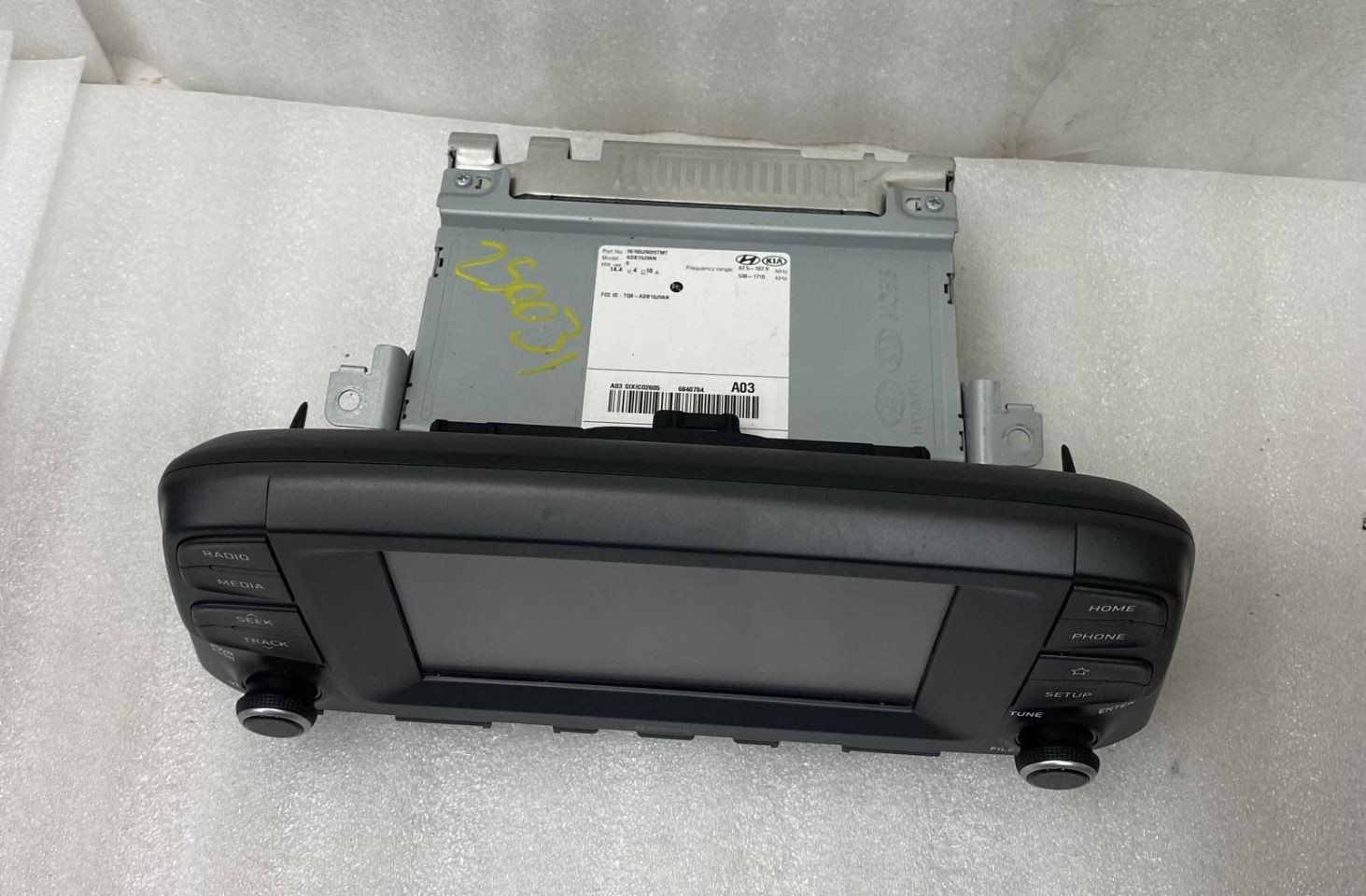 Audio Equipment Radio Receiver Assembly US Market Fits 18-21 KONA 1063002