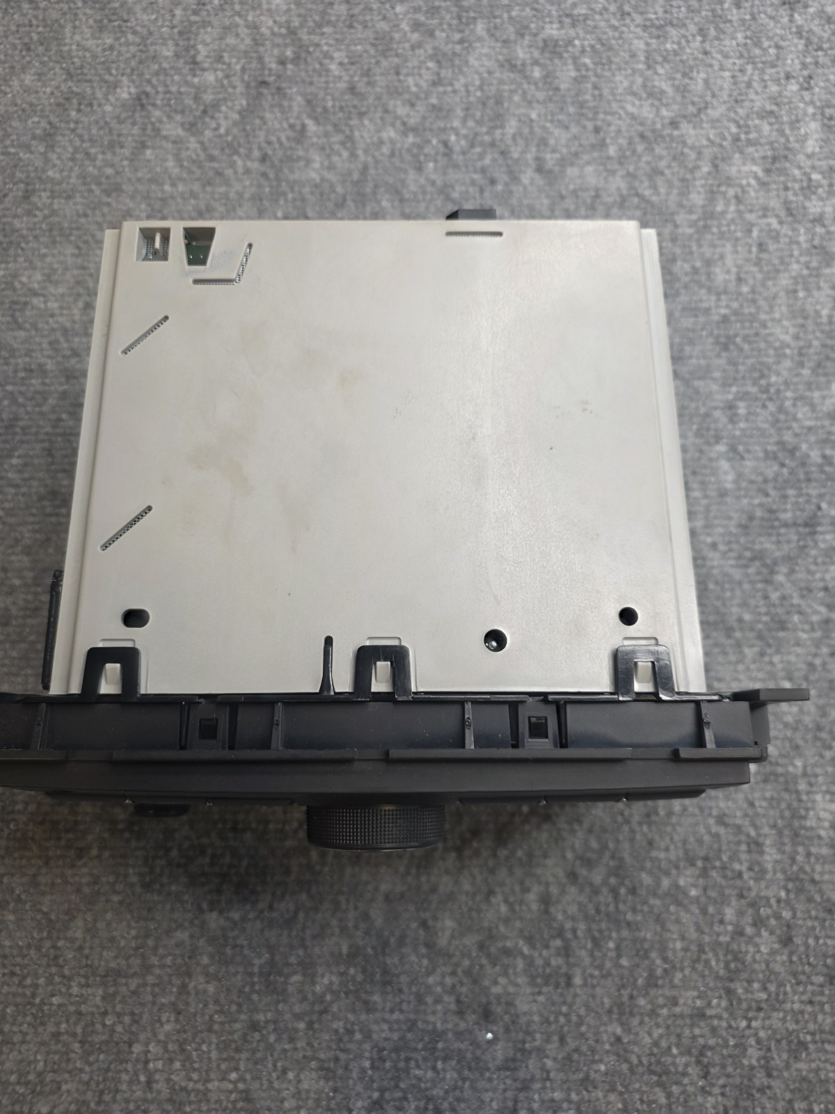 OEM GM Chevrolet GMC Radio CD MP3 AUX Stereo Player 20918430 UUI Tested Works