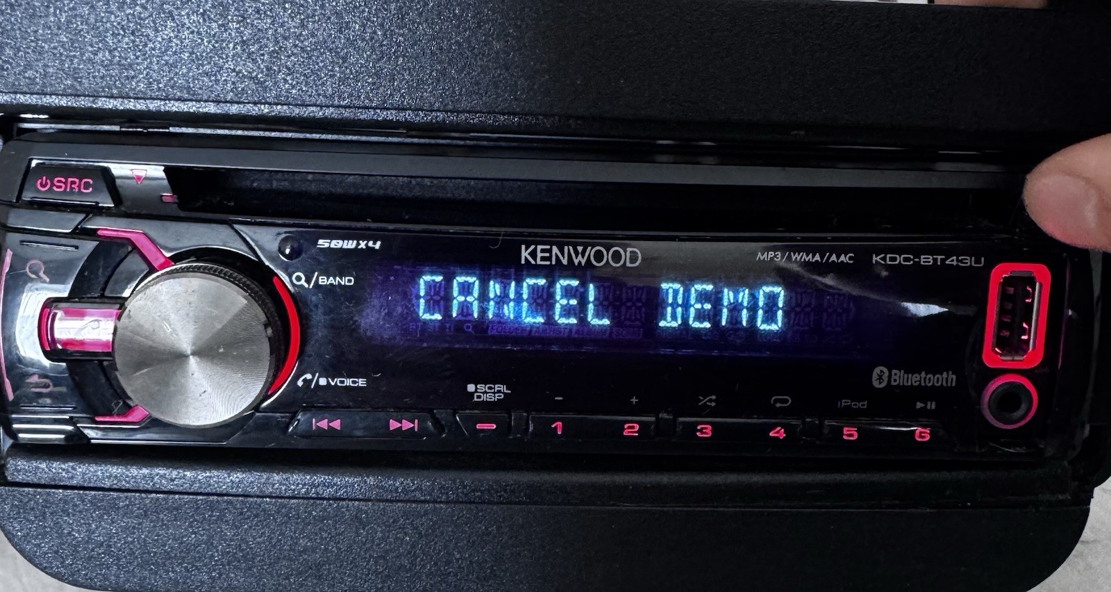 Kenwood KDC-BT43U Car Stereo Bluetooth USB AUX CD Player Working