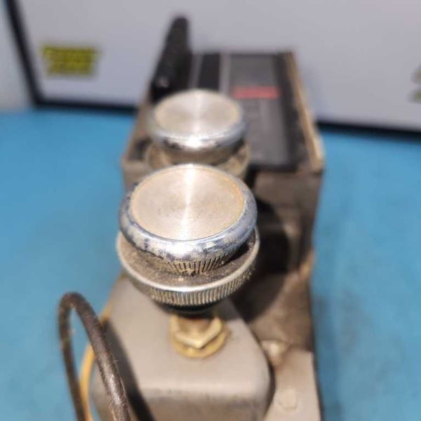 UNTESTED AM Radio “D0M-18806” Fits 1970 MERCURY MARQUIS 1142073