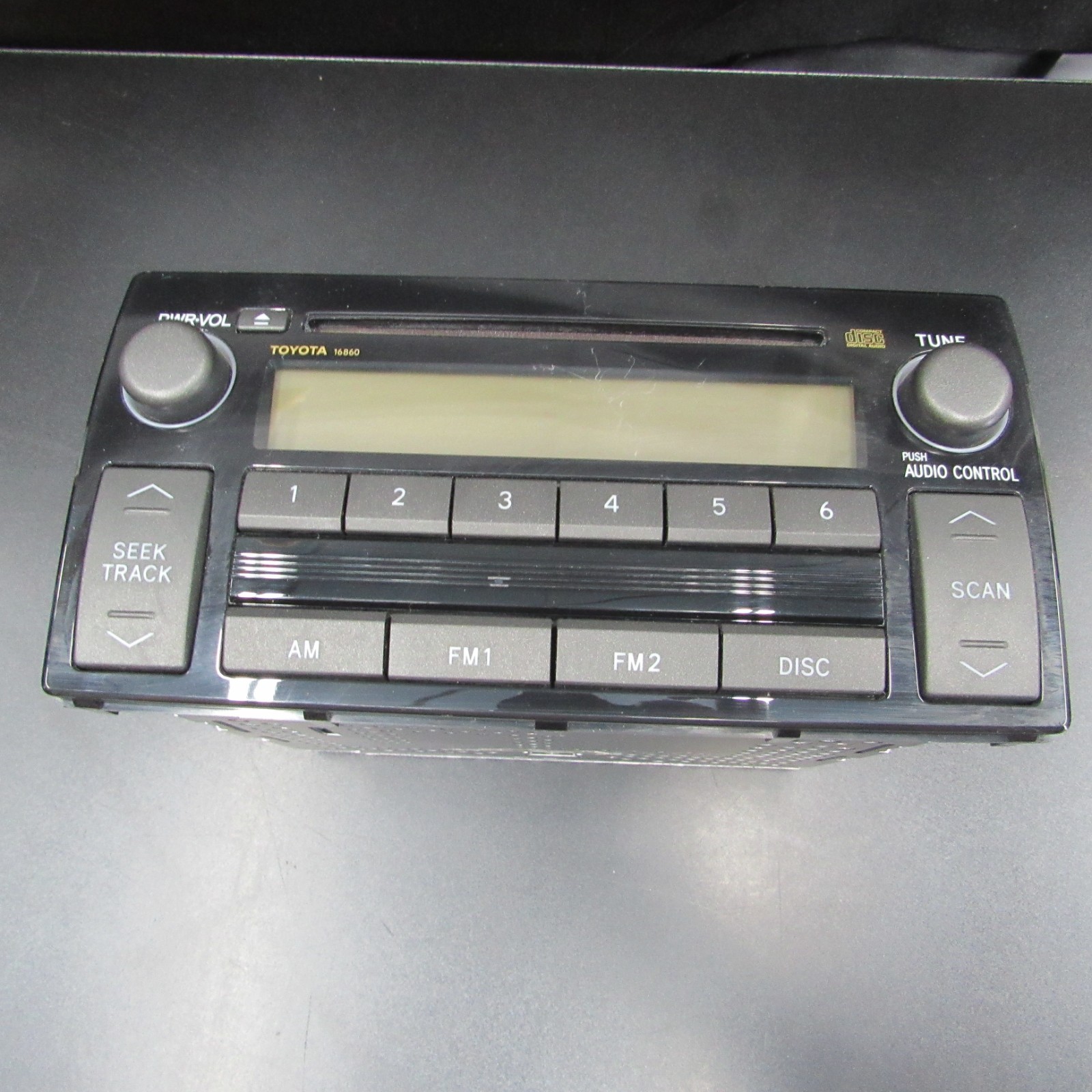 2005 2006 Toyota Camry – OEM Stereo CD Player Radio Receiver 86120-AA160