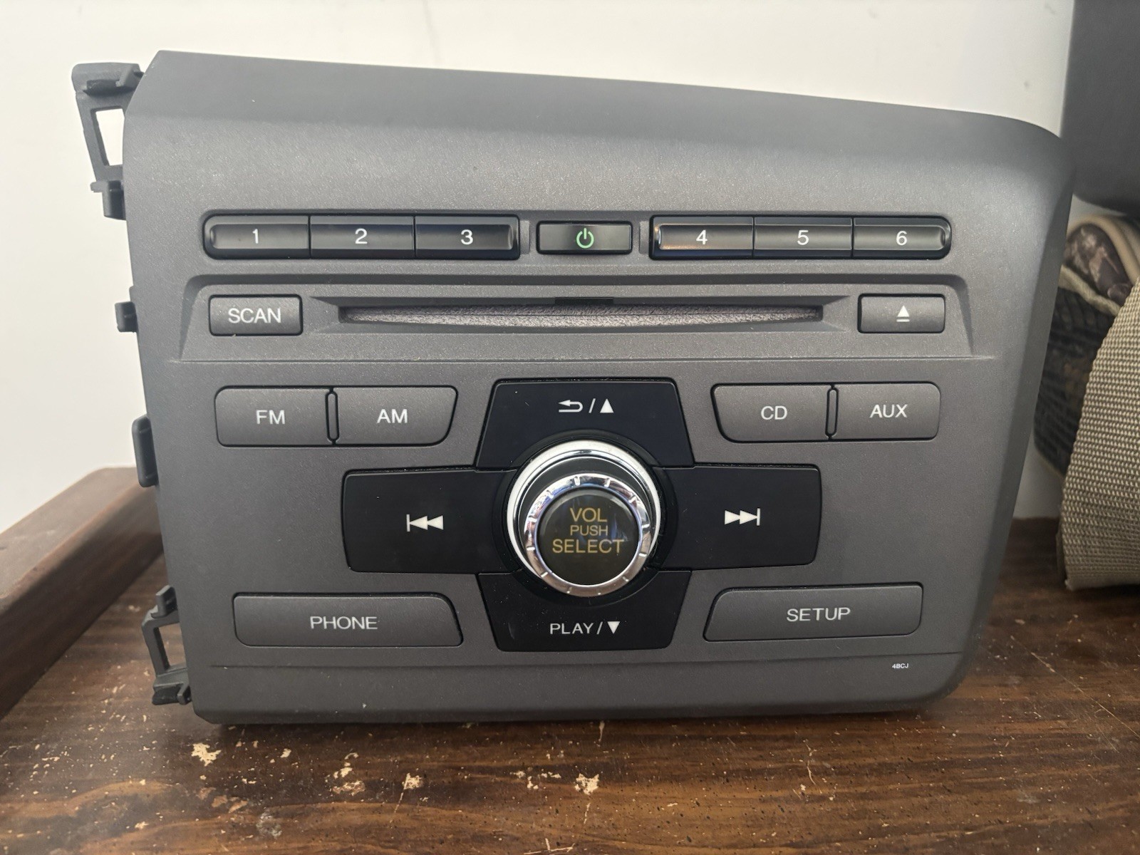 Honda Original equipment Factory Radio. 2012 Honda Civic EX.