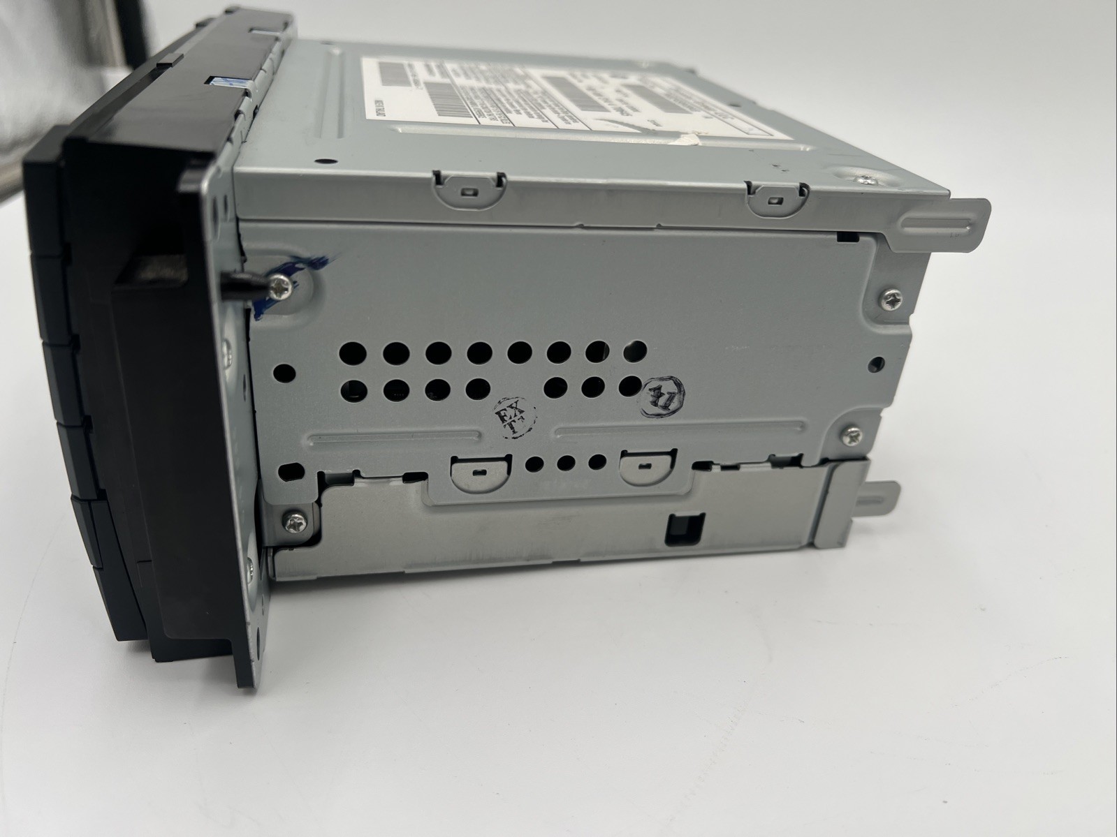 2007-2014 Chrysler Dodge Jeep Radio CD OEM P68245849AB **Parts Only