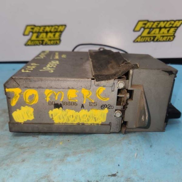 UNTESTED AM Radio “D0M-18806” Fits 1970 MERCURY MARQUIS 1142073