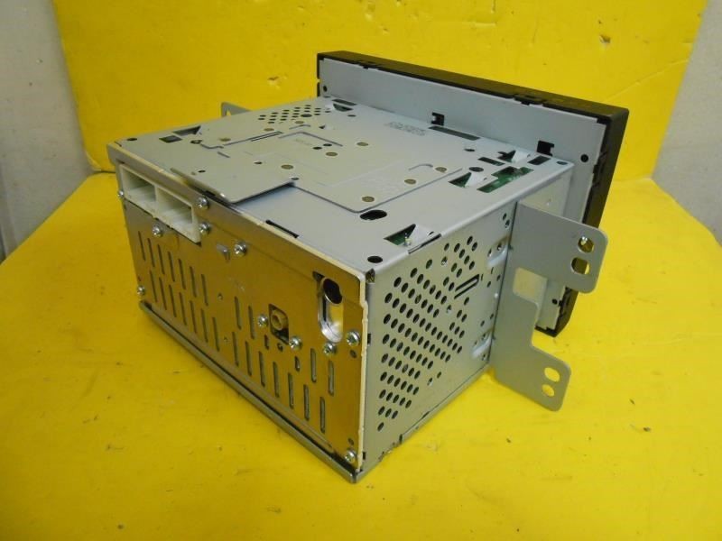 Radio Receiver AM-FM-CD-MP3-satellite Fits 12-15 RIO 86402