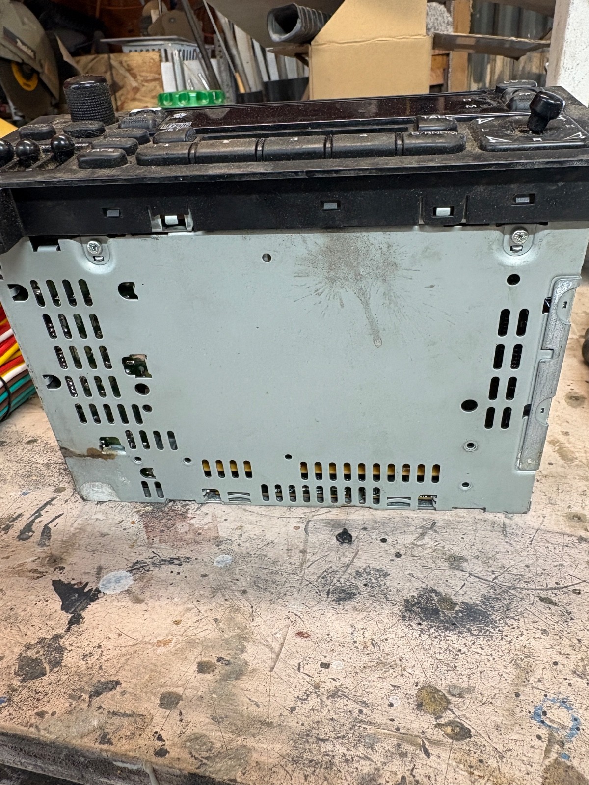 2000 Dodge Dakota radio head unit, working