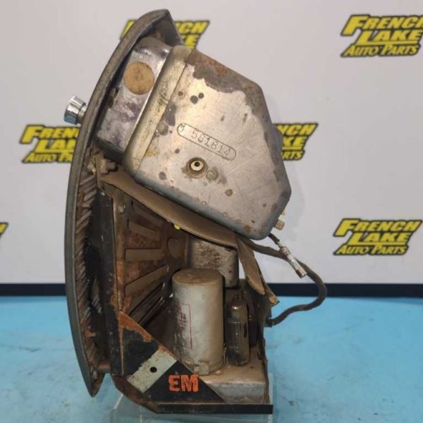 UNTESTED 6VOLT A/M RADIO FITS 1951 PLYMOUTH 1160833