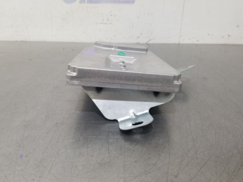 17 2017 MASERATI LEVANTE OEM RADIO AMP AMPLIFIER 06701025110