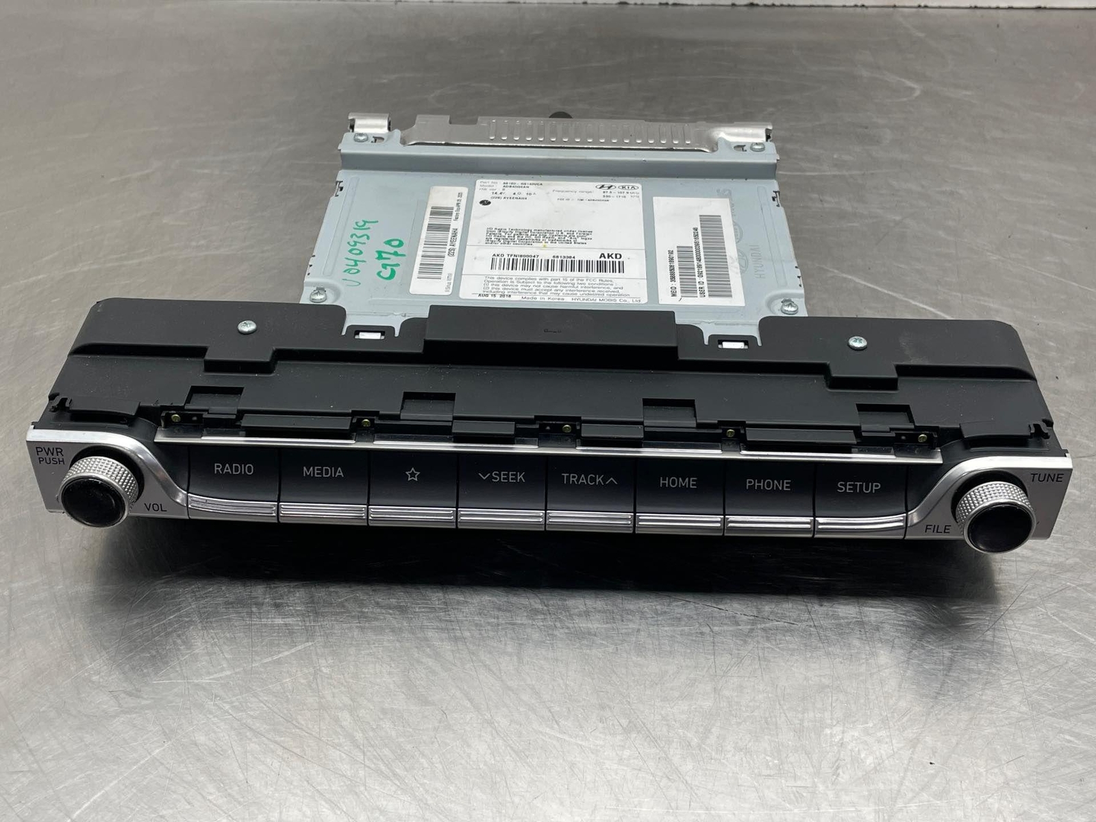 2019 Genesis G70 OEM AM/FM Radio Receiver Navigation Unit 96160-G9140VCA 20 21