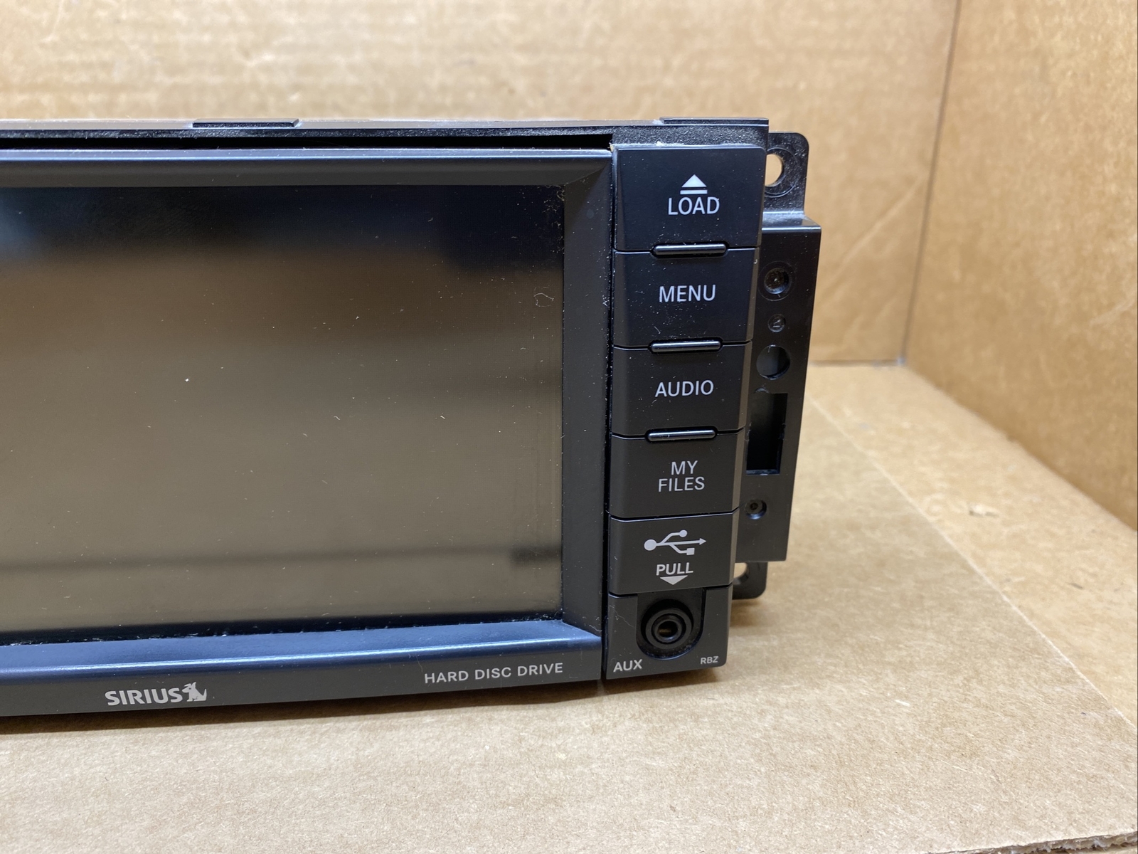 Jeep Dodge Chrysler RBZ MyGIG 430 Touchscreen Radio DVD Player P05091201AD