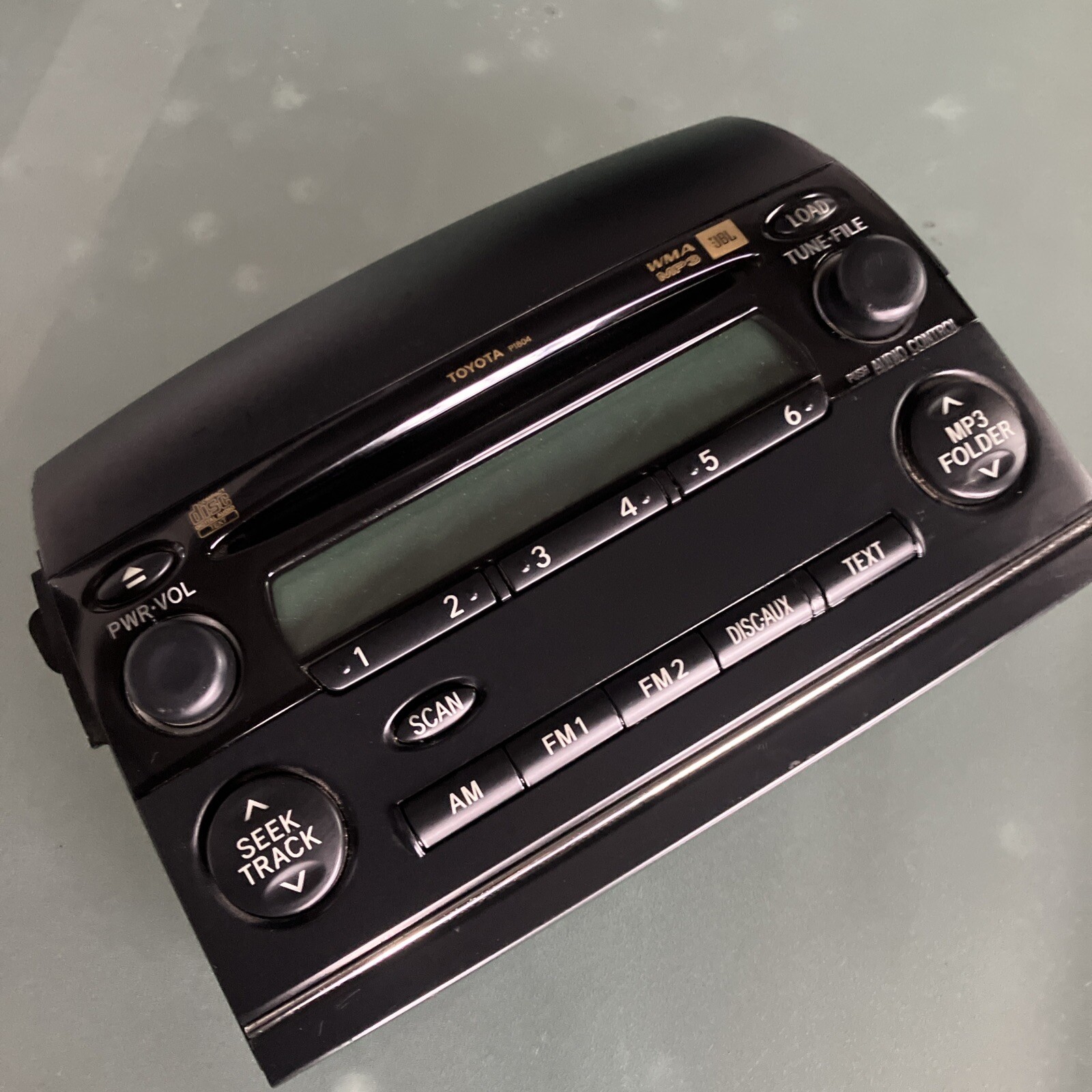 Toyota Sienna 2004-2010 P1804 RADIO FACIAL AM-FM STEREO CD MP3 WMA PLAYER 86120