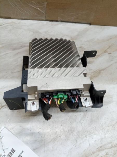 Audio Equipment Radio Amplifier Fits 10-17 EQUINOX 146859