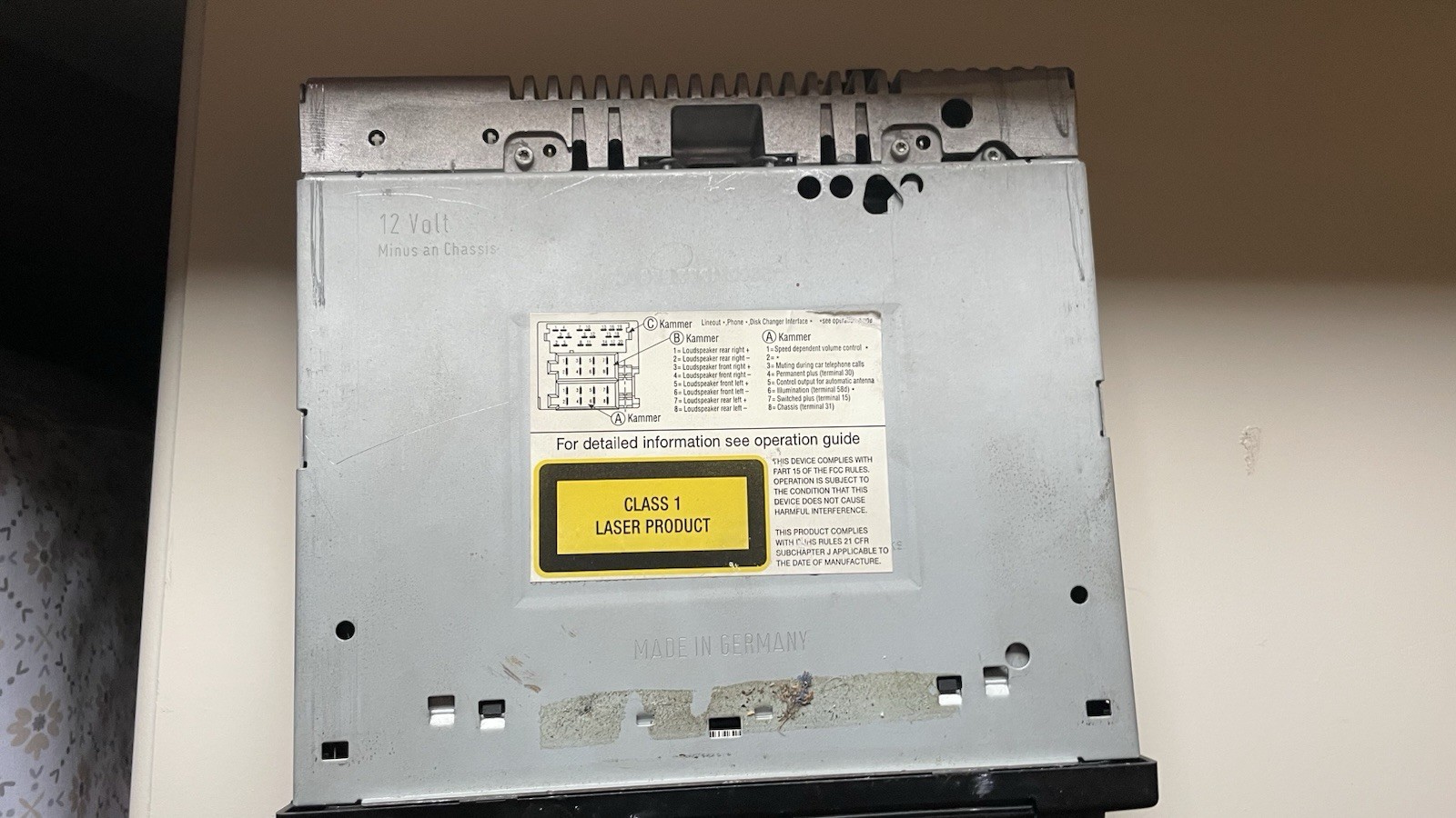 1997-2001 Porsche 911 Boxster Radio Stereo CDR220 CDR-220 99664512600 OEM Used