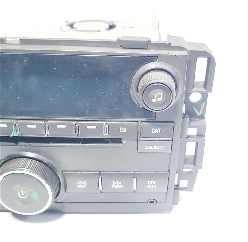 Radio US9 With Broken Tab 25864960 OEM 07 08 09 Chevrolet Suburban 1500