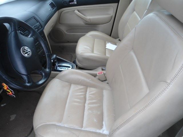 Audio Equipment Radio VIN J 8th Digit Includes City Fits 99-09 GOLF 132719