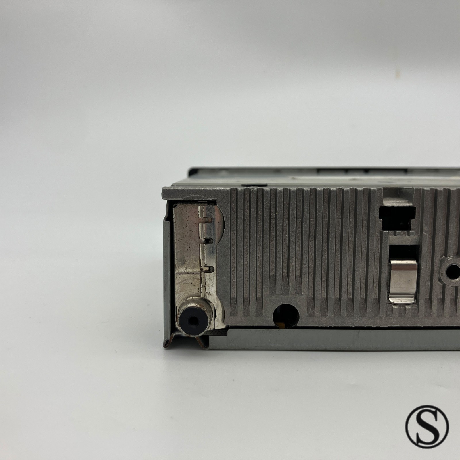 Mercedes-Benz Classic BE2010 Radio Bluetooth Becker W202 W210 W140R170 R129 W463