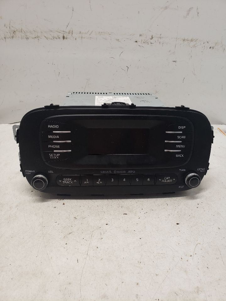 2014-2016 Kia Soul Radio Receiver US Market Electric Model OEM 1465346