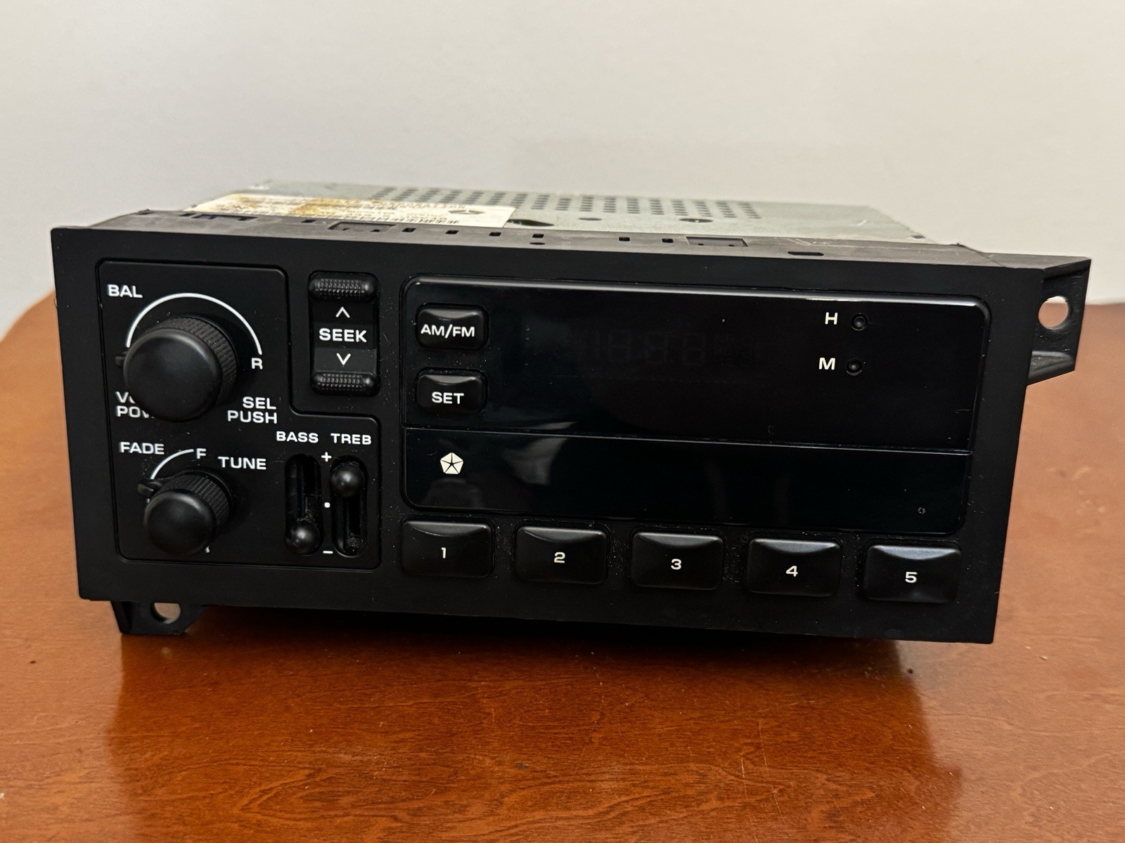 OEM Chrysler Dodge Jeep Plymouth AM FM Radio P04858532 Factory Stereo Untested