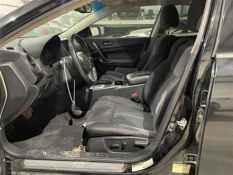 Radio Player Radio Receiver S Brushed Aluminum Face Fits 12-14 MAXIMA 1088505