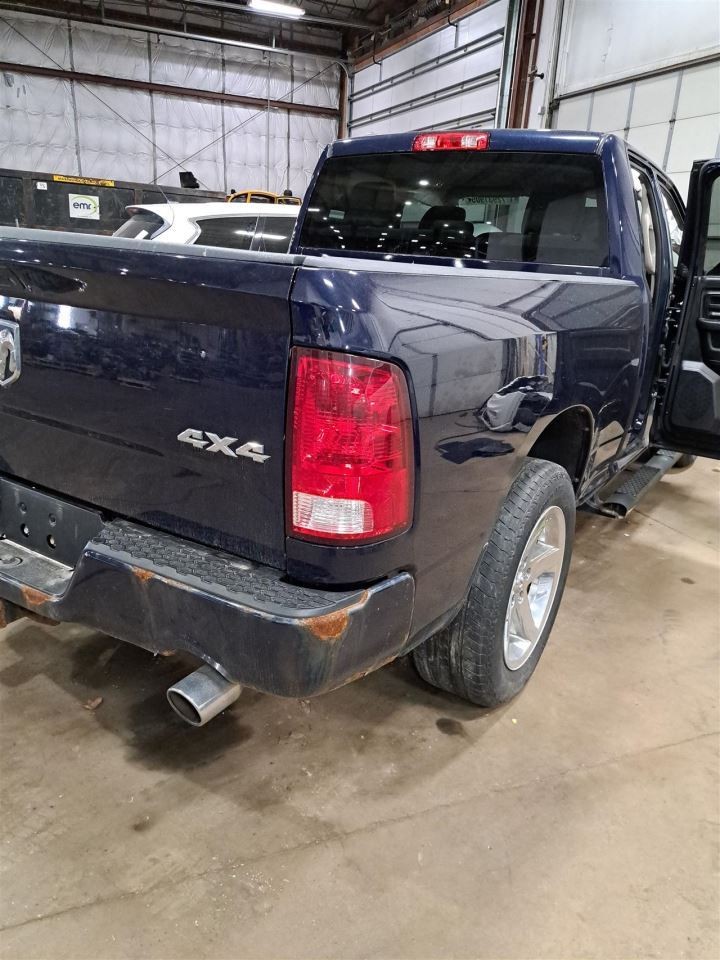 2017 Ram1500 Stereo Radio Display & Receiver Sku#4428977