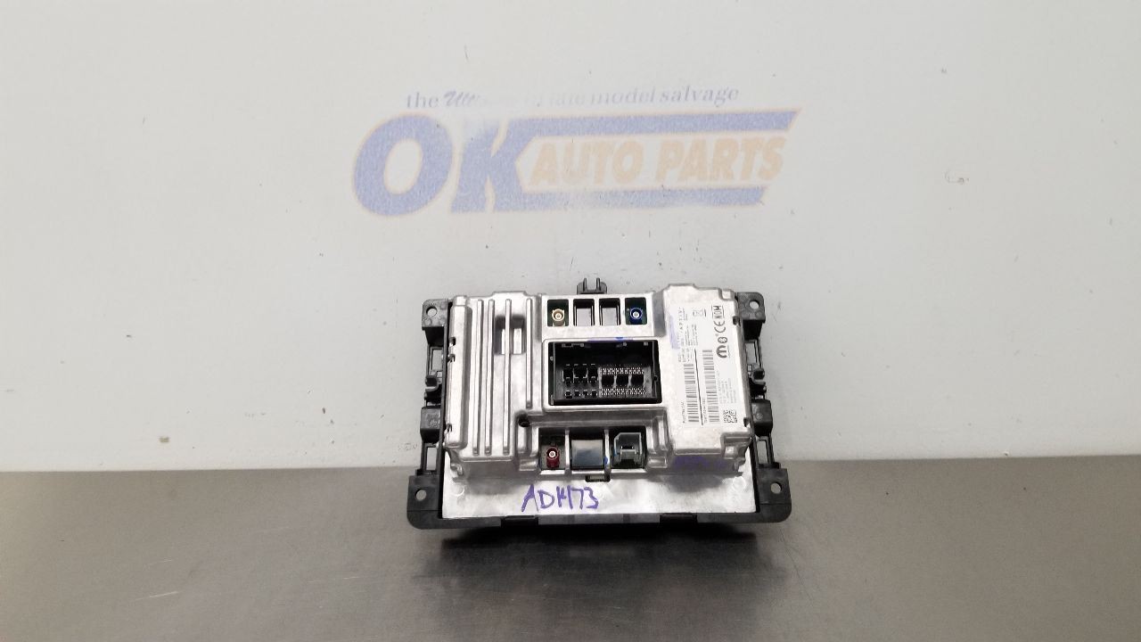 24 DODGE RAM 2500 RADIO AUDIO DISPLAY WITH RECEIVER 5″ 68575675AA