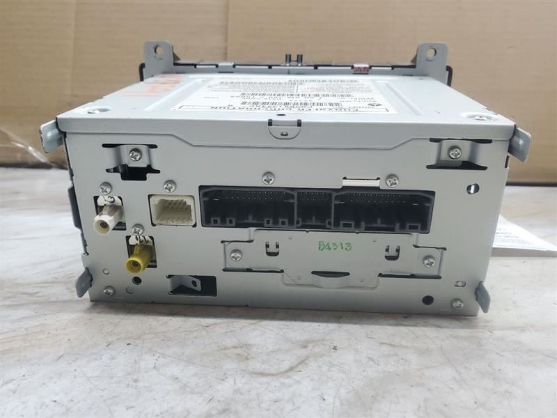 Audio Equipment Radio Receiver Face Plate ID Rhb Fits 11-13 DURANGO 154679