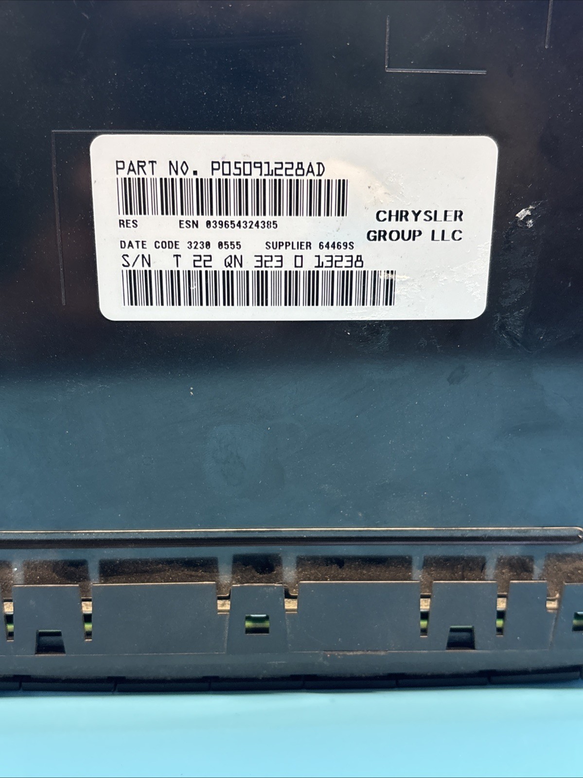 OEM Chrysler Dodge Jeep Ram Radio P05091228AD RES AM FM CD MP3 Bluetooth AUX
