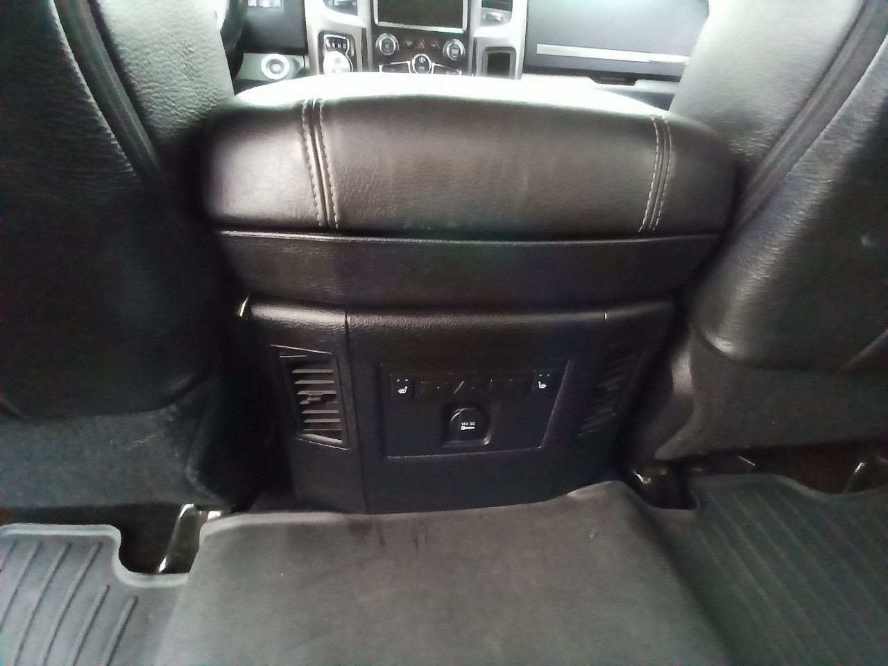 68238619AE Radio Receiver w/Navigation from 2015 Ram 1500 12693141