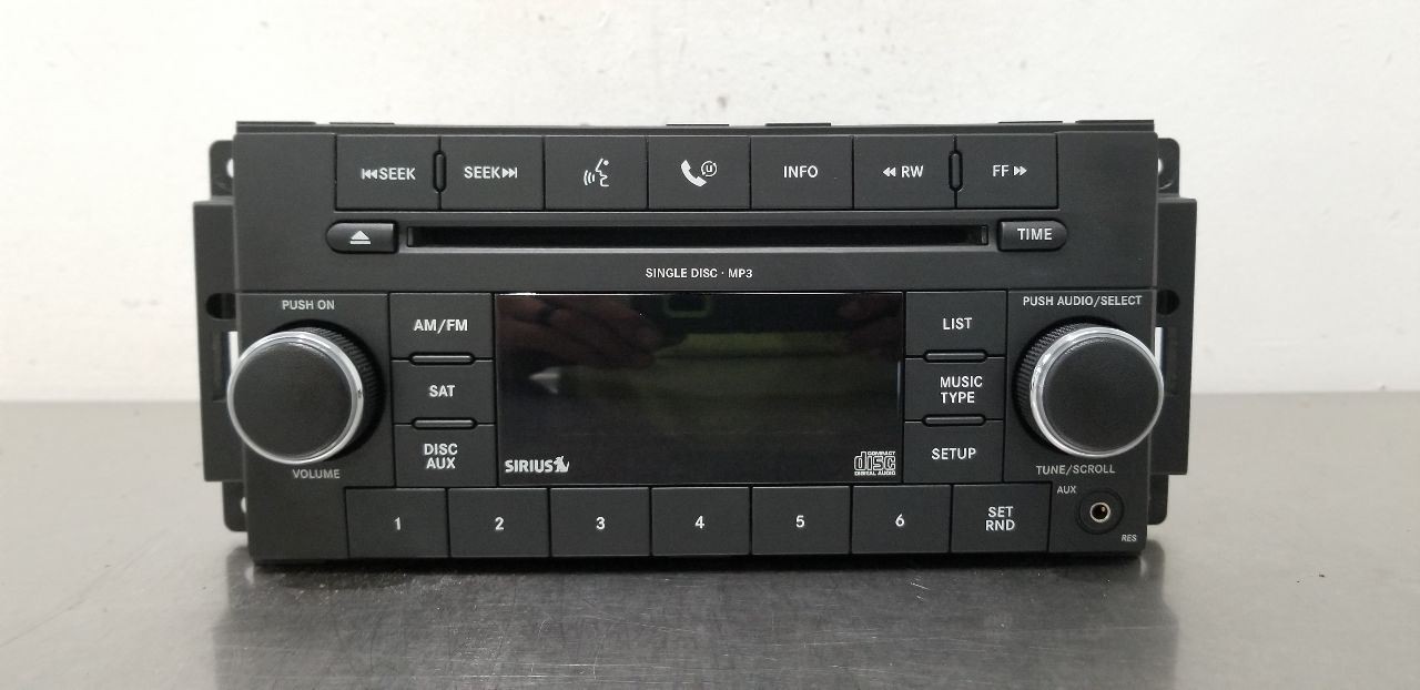 08 JEEP WRANGLE JK JKU RADIO AUDIO RECEIVER HEAD UNIT 68021163AC