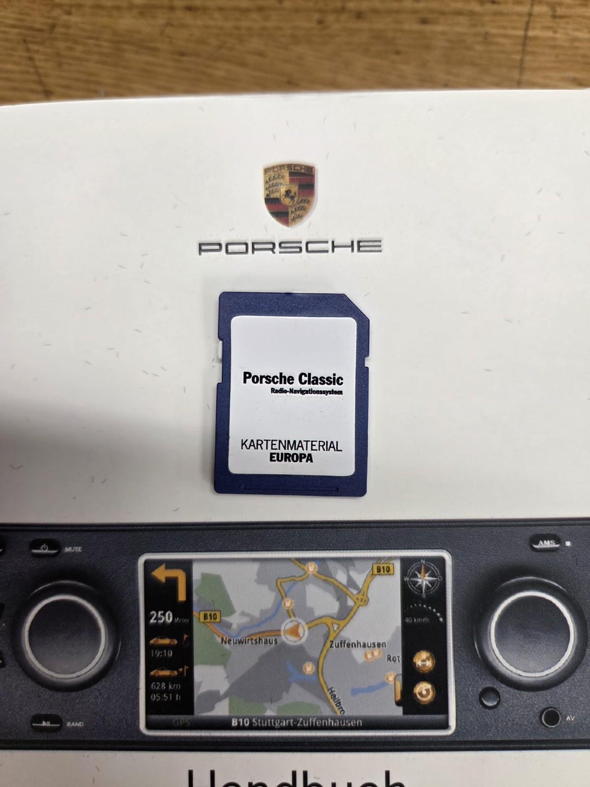 Porsche Classic Communication Management PCCM 1-DIN Radio – 91164519100 – Mint C