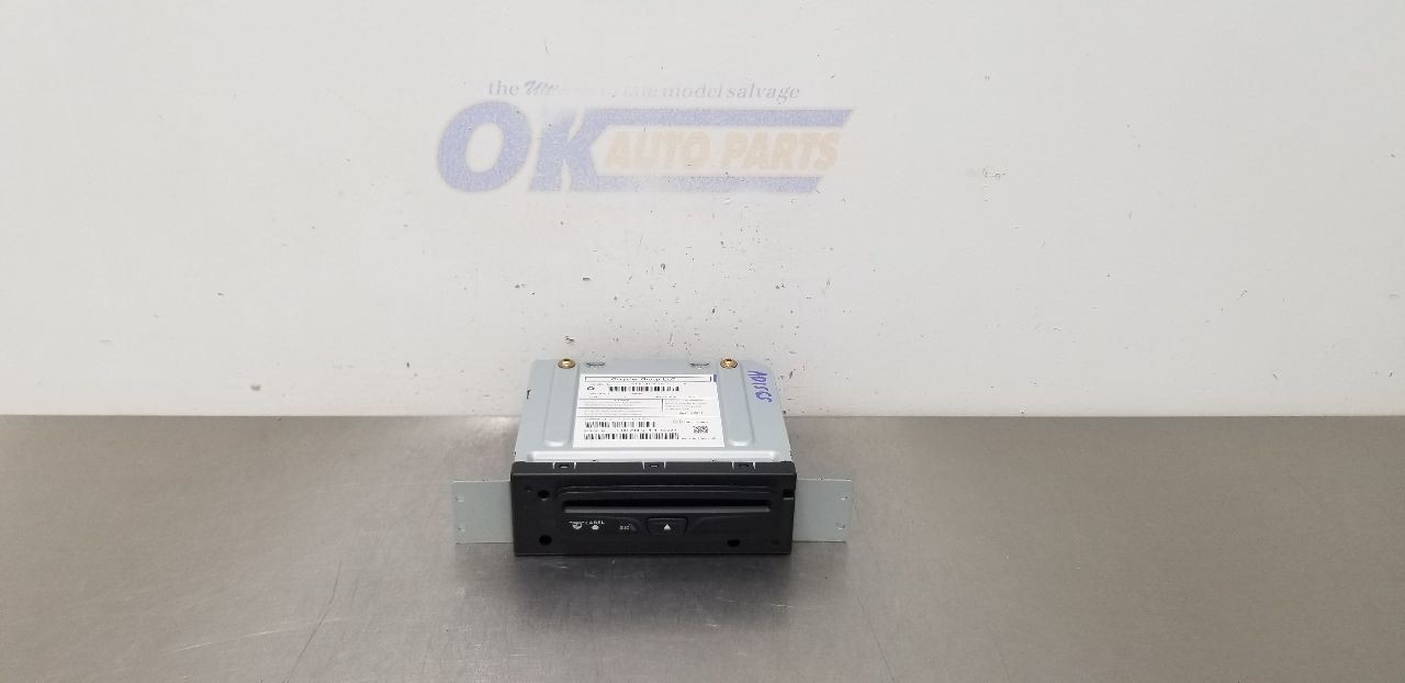 14 DODGE RAM 1500 CD PLAYER CENTER CONSOLE MOUNTED 5091303AD