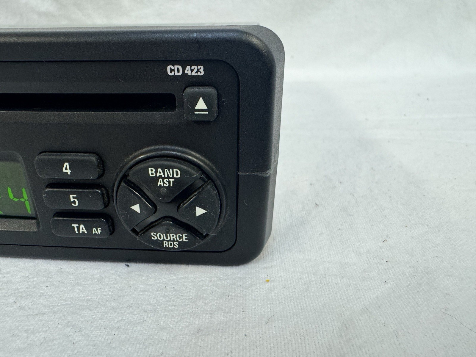 VDO CD423 CAR RADIO STEREO PLAYER HEAD UNIT GREEN DISPLAY