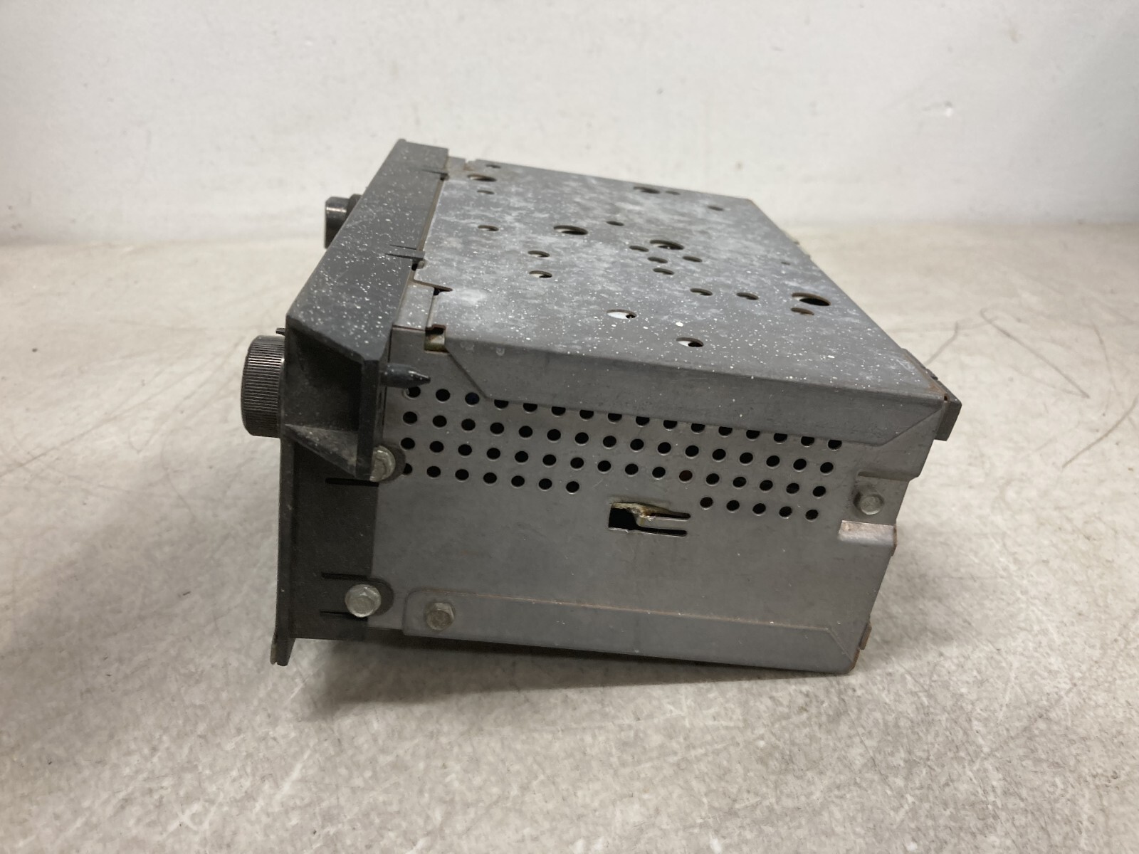 Chrysler DNR Cassette Radio Model Unknown