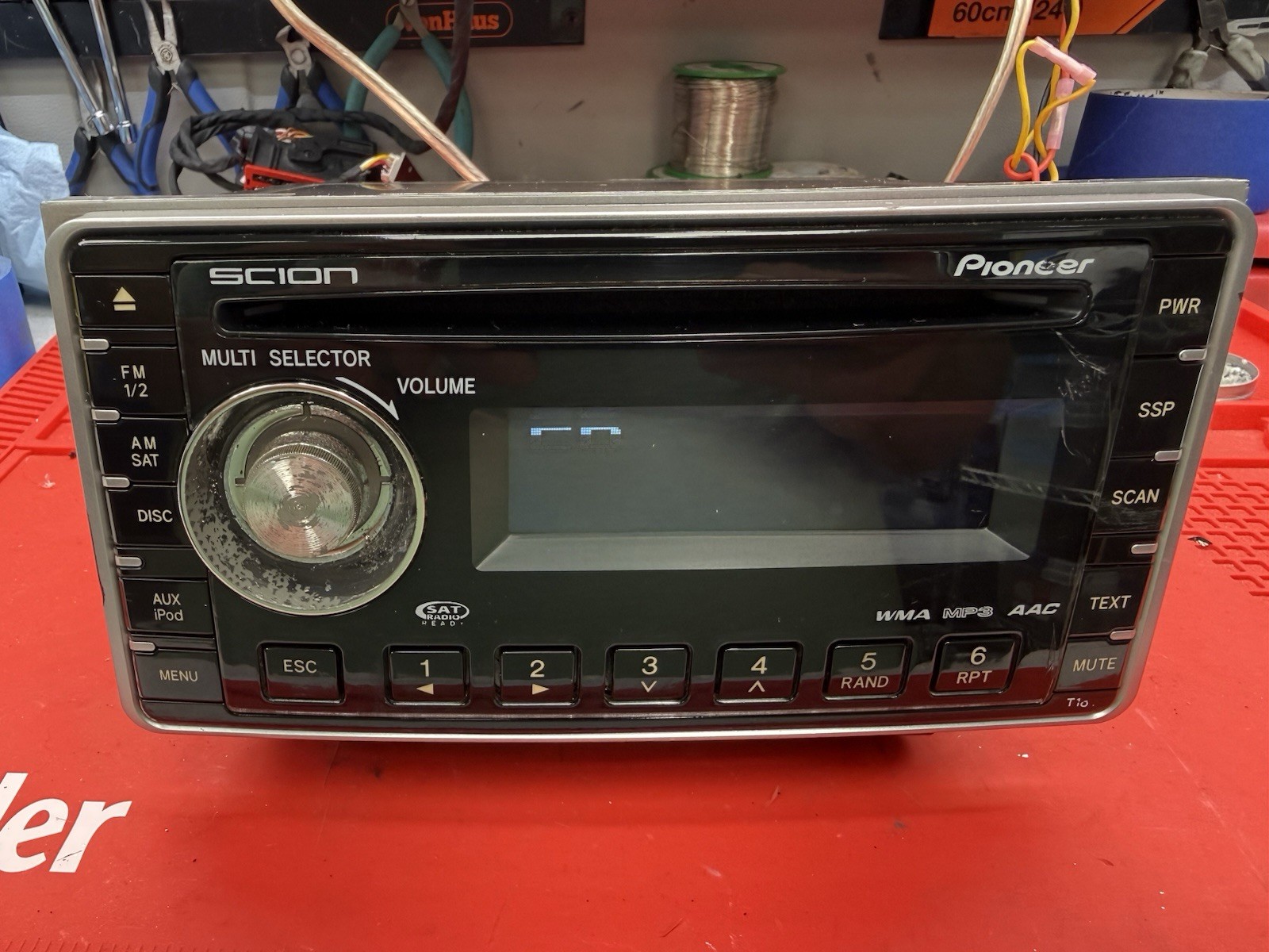 Toyota Scion Pioneer OEM Radio CD Player AUX iPod PT546-00081 DEH-M8127Z WMA MP3