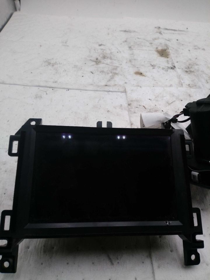 Audio Equipment Radio LHD Display And Receiver Fits 18-20 WRANGLER 612384
