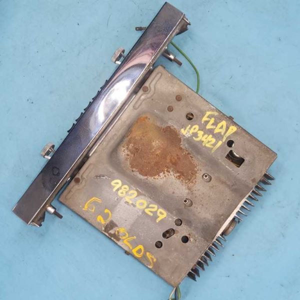 CORE A/M RADIO UNTESTED FITS 1962 DYNAMIC 1144627