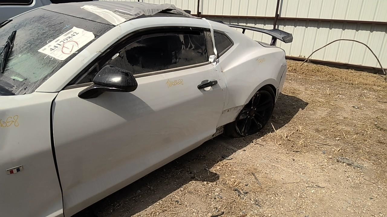 Audio Equipment Radio Control Panel Fits 16-18 CAMARO 2029209