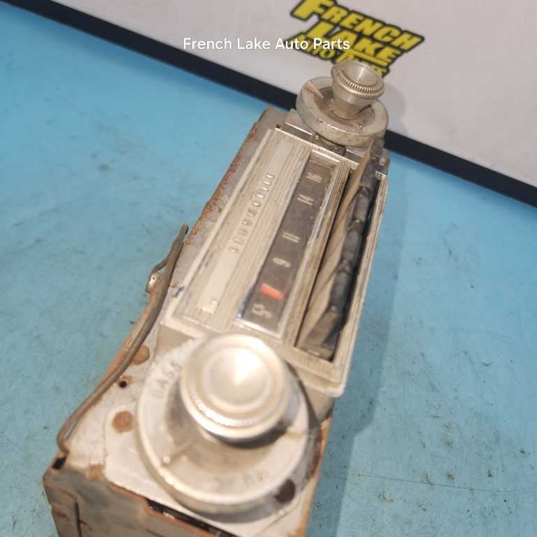 UNTESTED A/M Radio 7291063 Fits 1965 OLDSMOBILE F85 1253283